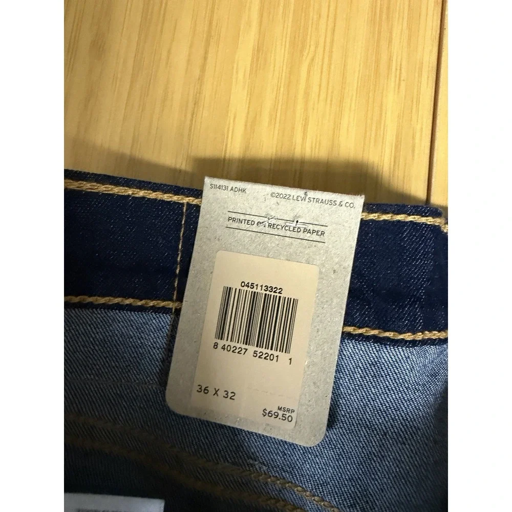 Levis levi men